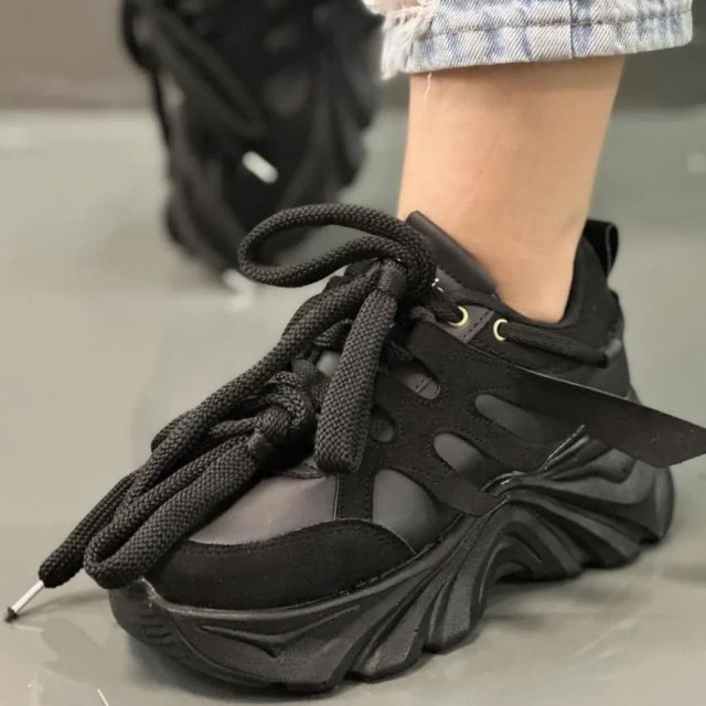 حراج باورنکردنی کفش کتونی اسپرت زنانه دخترانه مدل یاموتا زیبا و بادوام رنگ مشکی تمام با ارسال رایگان