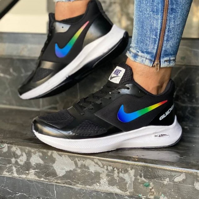 حراج ویژه کفش کتونی اسپرت مردانه پسرانه مدل نایک اسپیسر  باضمانت رنگ مشکی رنگین کمانی با ارسال رایگان