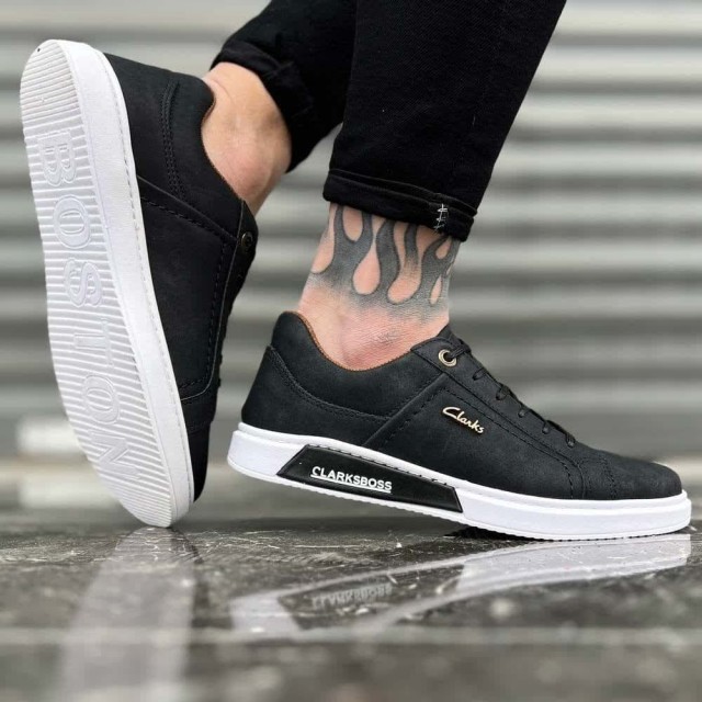 فروش فوق العاده کفش کتونی اسپرت ونس مردانه و پسرانه مدل  کلارک clarks بسیار جذاب و مقاوم  رنگ مشکی زیره سفید  با ارسال رایگان