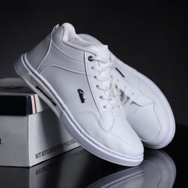 فروش فوق العاده کفش نیم بوت مردانه پسرانه بی نظیر و به روز  رنگ  سفیدتمام با ارسال رایگان