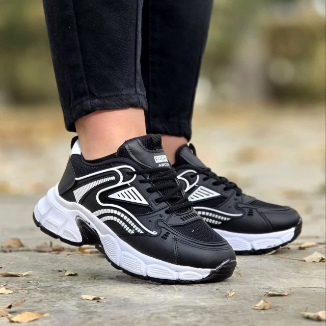 حراج دلبرانه کفش کتونی اسپرت زنانه دخترانه مدل ABCDE جدید و  بی نظیر رنگ مشکی سفید باارسال رایگان