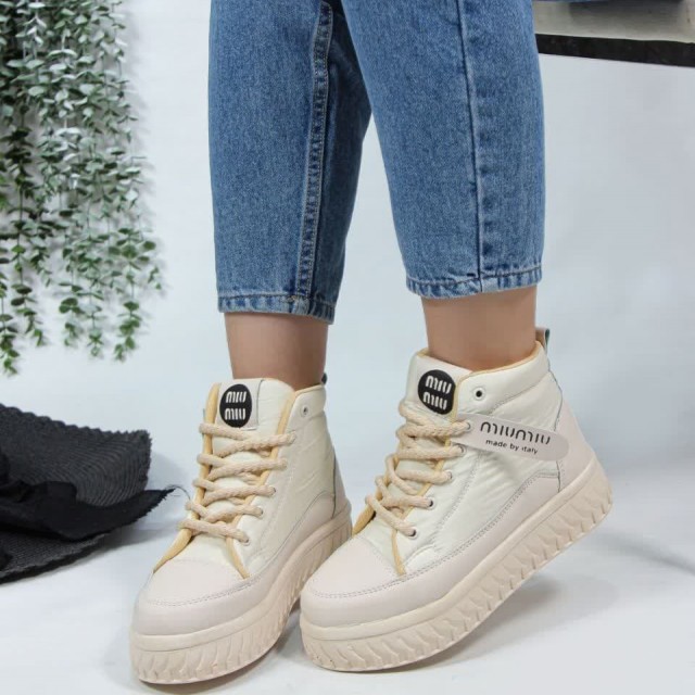 فروش استثنایی کفش نیم بوت زنانه دخترانه زیبا و شیک رنگ کرمی با ارسال رایگان