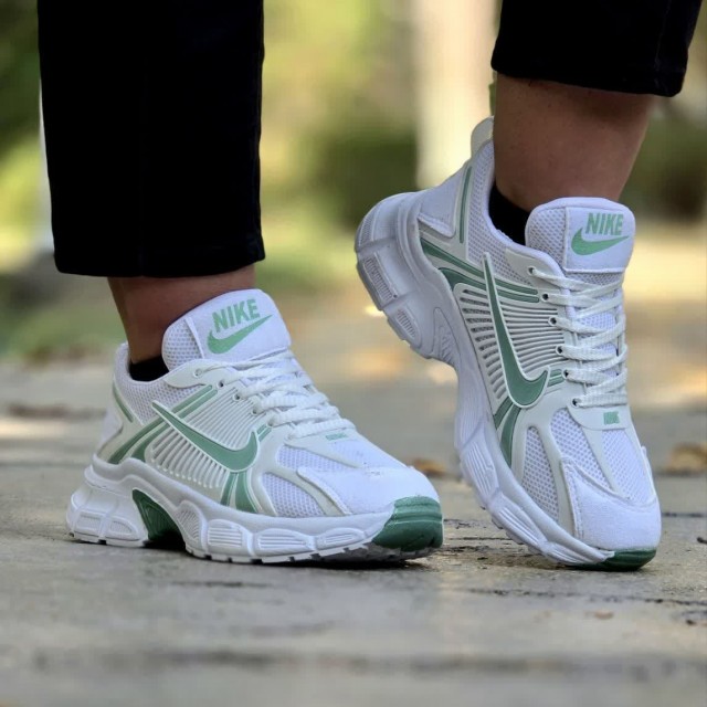 فروش عالی کفش اسپرت زنانه دخترانه مدل نایک شیک و پرطرفدار رنگ سفید سبز باارسال رایگان