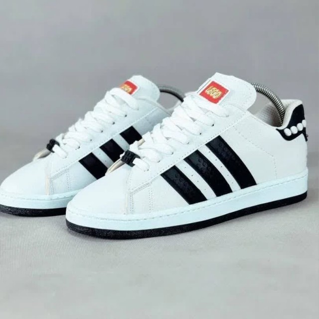 فروش فوق العاده کفش اسپرت ونس مردانه پسرانه مدل لگو  lego    بادوام و باکیفیت رنگ سفید مشکی بارسال رایگان