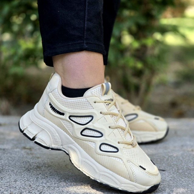 تخفیف باورنکردنی  کفش کتونی اسپرت زنانه و دخترانه مدل اشکی  رنگ کرمی یه کار جدید و مناسب برای افراد شیک پوش با ارسال رایگان