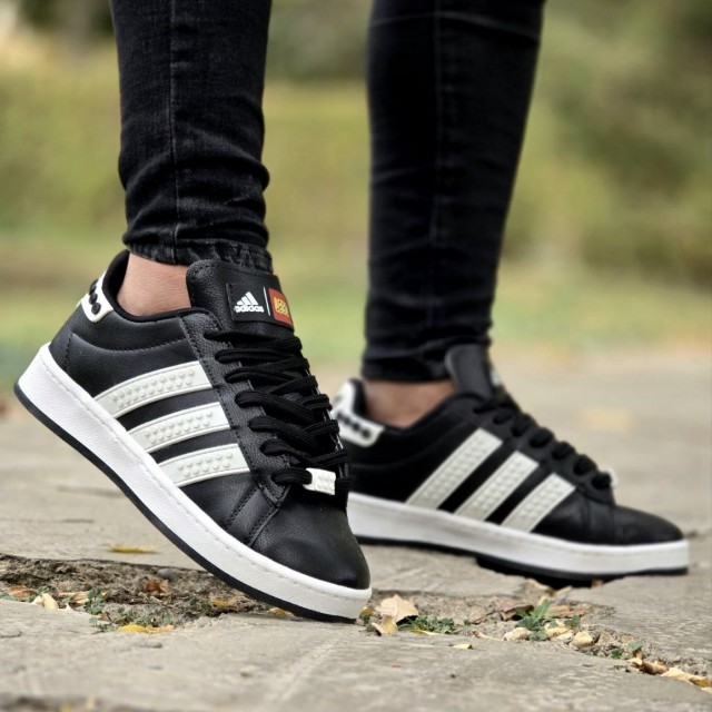 حراج ویژه کفش کتونی اسپرت مردانه و پسرانه مدل ونس لگو رنگ مشکی سفید جدید ترین  و مدرن با ارسال رایگان