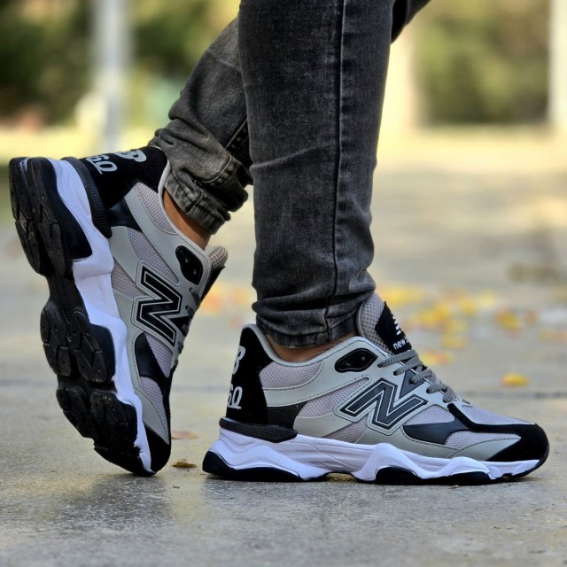 حراج هیجان انگیز کفش کتونی مردانه و پسرانه مدل نیوبالانس رنگ طوسی مشکی  فوق العاده زیبا و خوشپا با ارسال رایگان