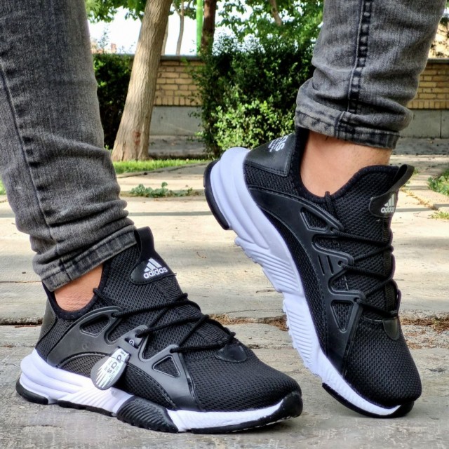 فروش فوق العاده کفش کتونی اسپرت مردانه و پسرانه مدل بافت رنگ مشکی زیره  سفید کیفیت فوق العاده  عالی با ارسال رایگان