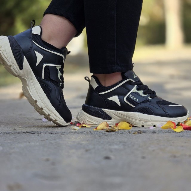 تخفیف بینظیر کفش اسپرت لژدار دخترانه زنانه مدل ZARA جدید و خفن رنگ  مشکی کرم باارسال رایگان