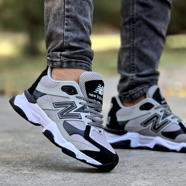 حراجی کفش کتونی اسپرت مردانه مدل نیوبالانس جذاب و خاص رنگ طوسی مشکی باارسال رایگان