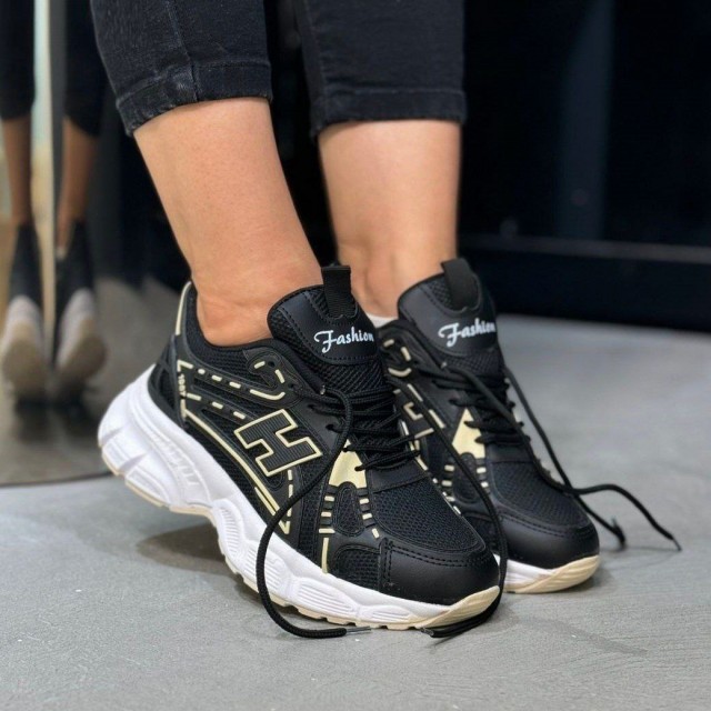 حراج بینظیر کفش اسپرت دخترانه مدل H جذاب و ویژه رنگ مشکی کرم باارسال رایگان