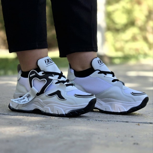 فروش واقعی کفش اسپرت زنانه و دخترانه قلبی مدل زارا zara باکیفیت عالی رنگ  سفید مشکی باارسال رایگان