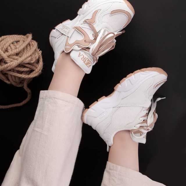 تخفیف ویژه کفش اسپرت زنانه و دخترانه قلبی مدل زارا zara  زیبا و جذاب رنگ سفید کرم باارسال رایگان