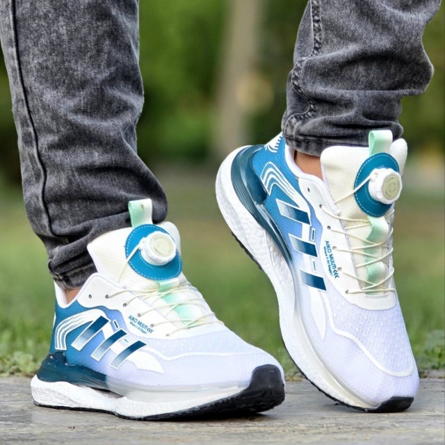 حراج استثنایی  کفش کتونی اسپرت  پمپی مردانه پسرانه مدل آدیداس اسپیسر شیک و مقاوم رنگ سفید آبی  باارسال رایگان