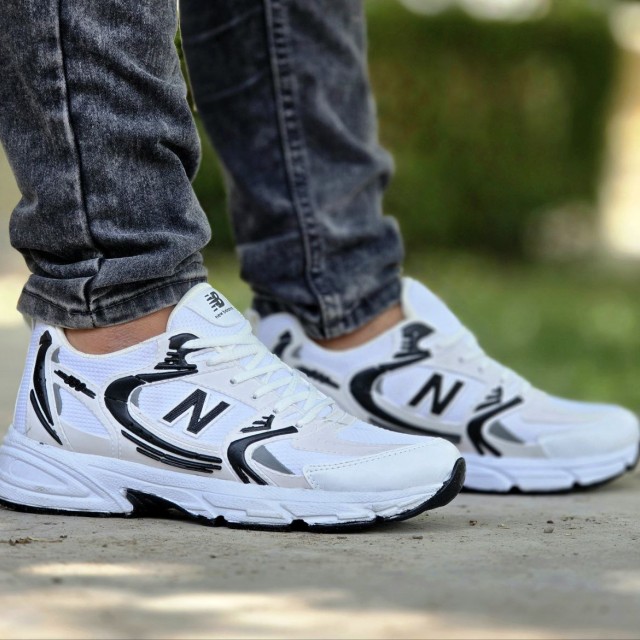 فروش فوق العاده  کفش کتونی اسپرت پسرانه و مردانه مدل نیوبالانس 530 بادوام و باکیفیت رنگ سفید مشکی  با ارسال رایگان
