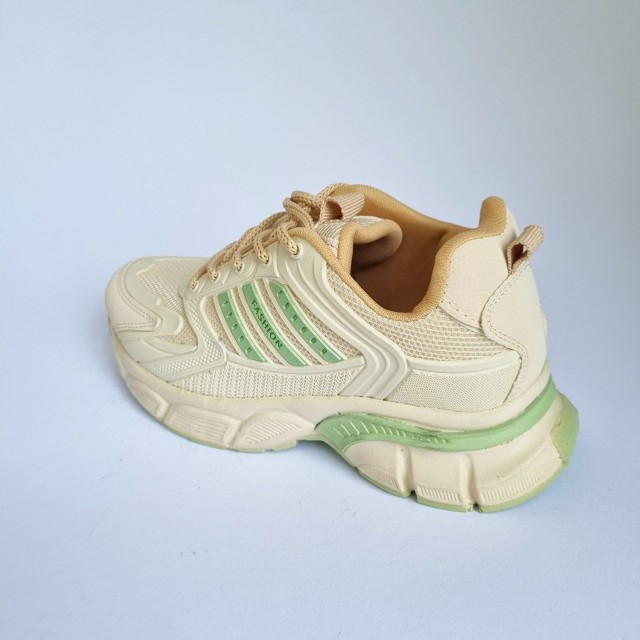 تخفیف فوق العاده کفش کتونی اسپرت زنانه دخترانه مدل ادیداس  شیک و باکیفیت رنگ  کرم سبز  با ارسال رایگان