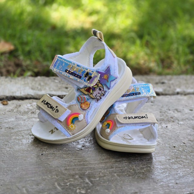 حراج  صندل دخترانه بچگانه زیبا و راحت رنگ سفیدآبی  باارسال رایگان