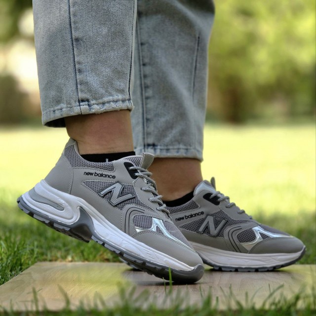 حراج بی نظیر کفش کتونی اسپرت  زنانه مدل نیوبالانس زیبا و عالی رنگ طوسی نقره ای با ارسال رایگان