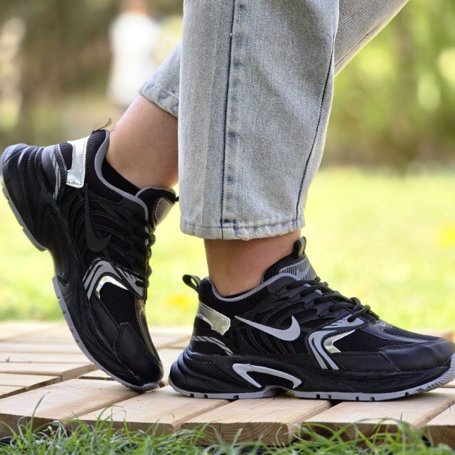 فروش  بی مانند کفش کتونی اسپرت زنانه دخترانه مدل نایک خوشپا و ترند رنگ مشکی نقره ای  طوسی با ارسال رایگان