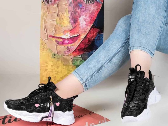 کفش کتونی اسپرت زنانه دخترانه زنانه مدل قلبی پتینه مشکی