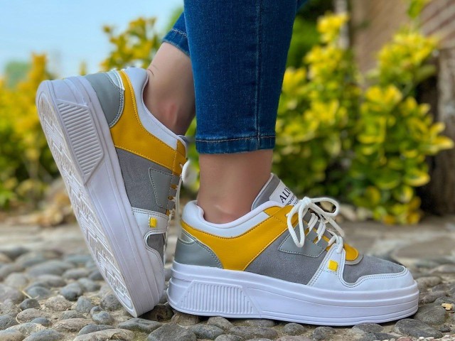 کفش ونس  کتونی اسپرت زنانه دخترانه زنانه مدل الدو