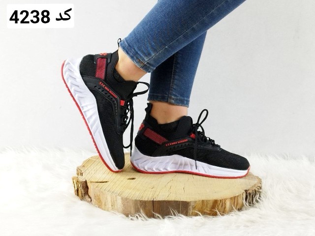 خرید کفش کتونی اسپرت جورابی مخصوص پیاده روی طبی مشکی قرمز