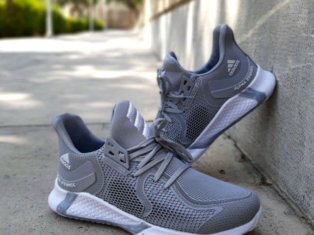 کفش اسپرت مردانه ادیداس فوق العاده شیک و راحت زیره طبی طوسی