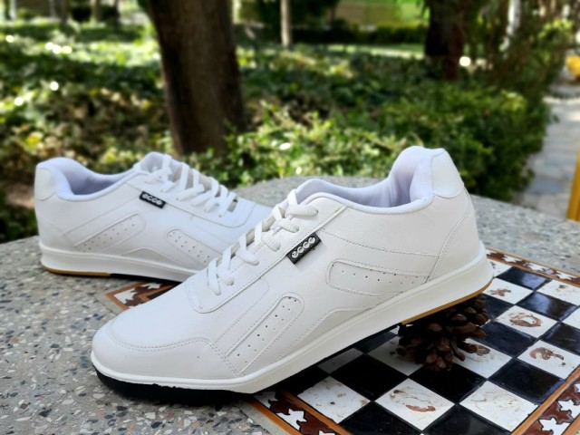 حراج کفش اسپرت مردانه بزرگ پا فوق العاده شیک و راحت رنگ سفید بزرگپا مردانه ونس