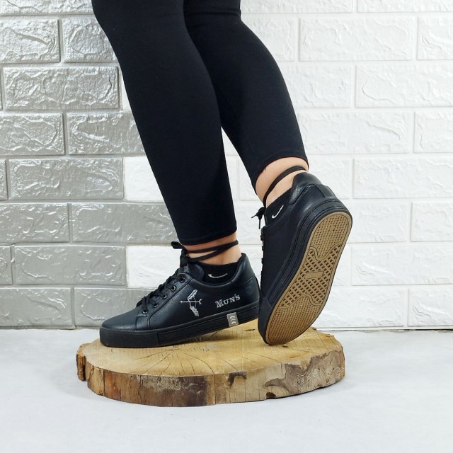 کفش ونس  کتونی اسپرت دخترانه زنانه مشکی تیرکمان رویه چرم  4355