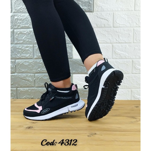 خرید تکی از تولیدی کفش کلودفرم شیک کتونی اسپرت دخترانه زنانه زیره پیو راحت ارسال رایگان مشکی   4312