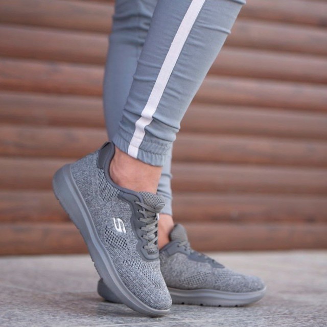 کفش اسپرت مخصوص پیاده روی مردانه فوق العاده شیک و راحت  مدل اسچیکرز رنگ طوسی 3400