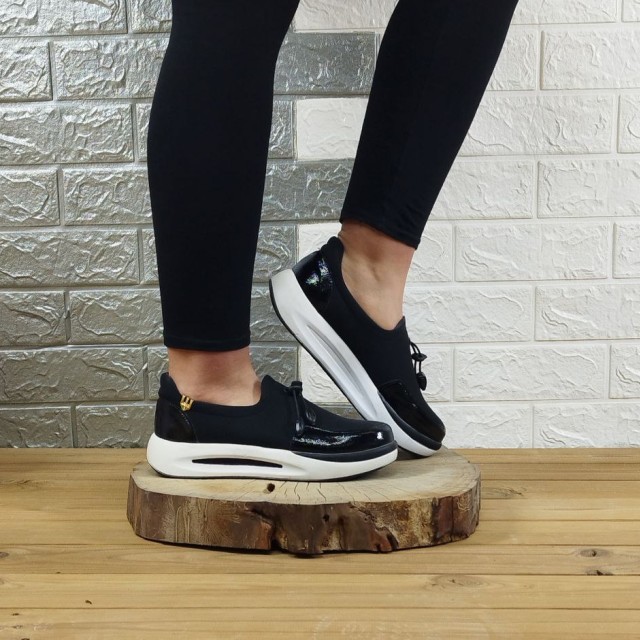 خرید کفش راحتی طبی زنانه دخترانه شیک و راحت و باکیفیت بالا