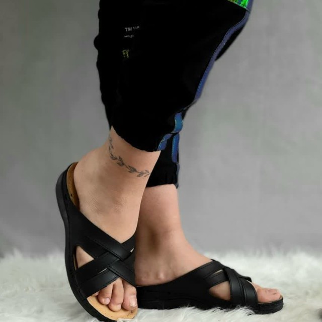 حراج ویژه این هفته دمپایی صندل زنانه دخترانه  طبی دور دوخت بندی مشکی