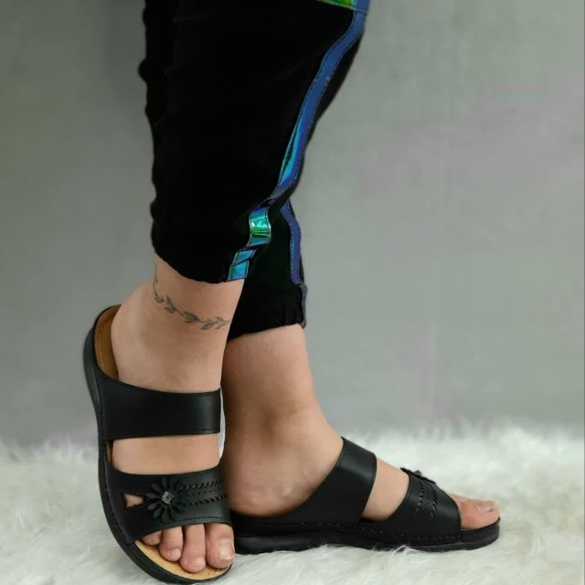 حراج ویژه این هفته دمپایی صندل زنانه دخترانه  طبی دور دوخت گلدار مشکی مشکی