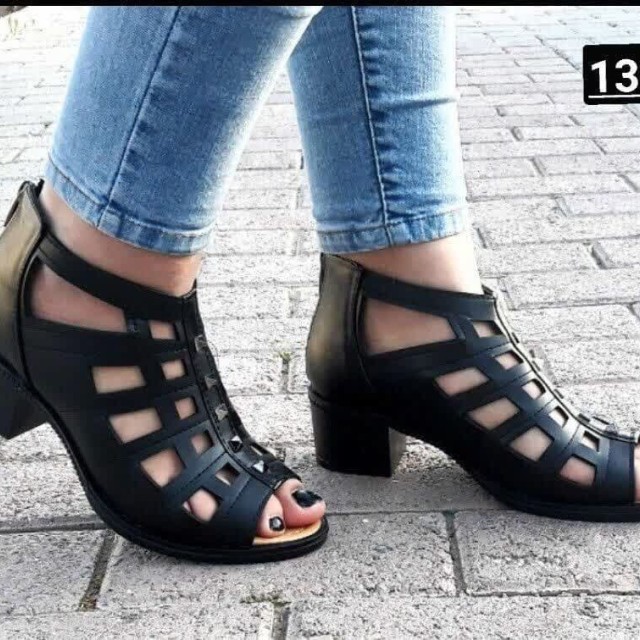 حراج ویژه این هفته کفش صندل زنانه دخترانه مدل مریم مشکی 130