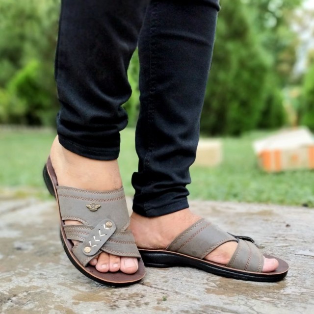 حراج محدود دمپایی صندل  مردانه با کیفیت طبی  قابل شستشو زیره تزریق مدل شاهین سبز