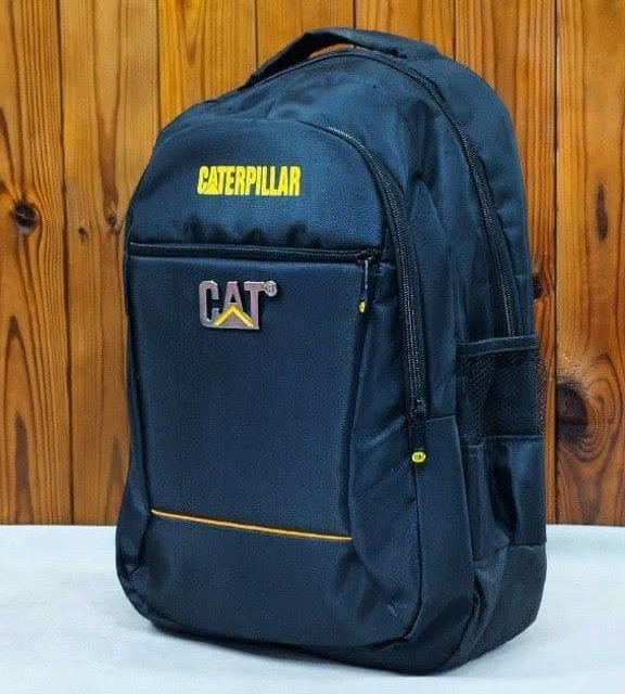 کوله مدارس پسرانه و دخترانه  فوق‌العاده جذاب یه مدل خاص سورمه ای جذاب ارسال رایگان