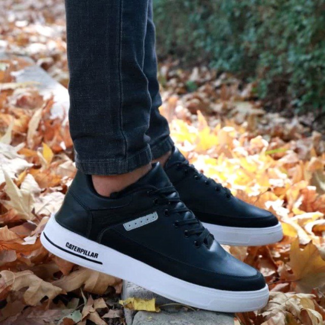 مدل پاییزه خوشگل ونس کاترپیلار مردانه و پسرانه فوق‌العاده شیک  مشکی چرمی با ارسال رایگان 3565