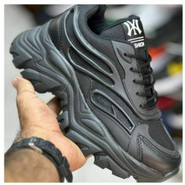 اسپرت دخترانه زنانه مدل یاموتا 3 یه کار خفن  جذاب  و شیکمون مشکی تمام  ارسال رایگان کد 4546