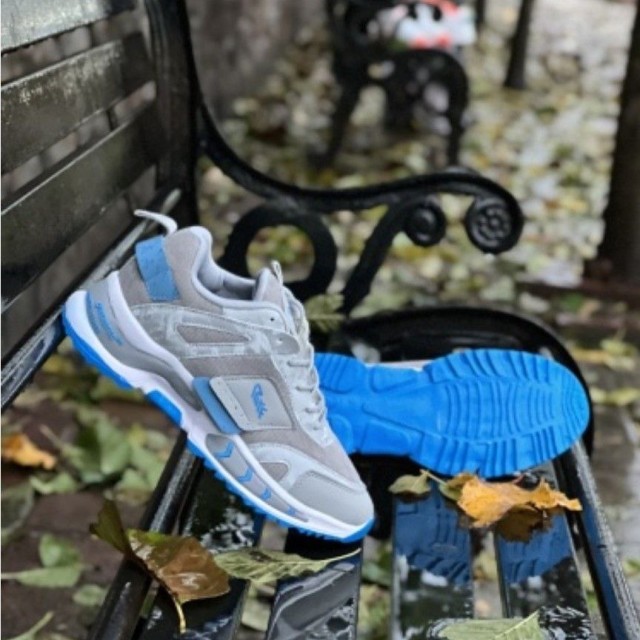 کتونی اسپرت مردانه و پسرانه فوق‌العاده شیک مدل منحصر به فرد ترند طوسی آبی با ارسال رایگان  3536