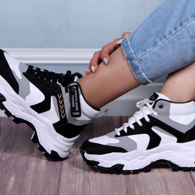 حراج واقعی کفش کتونی اسپرت زنانه و دخترانه مدل آسیکس رنگ مشکی سفید مناسب برای باشگاه با ارسال رایگان