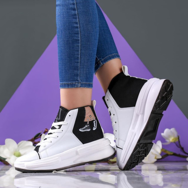 بلک فرایدی  کفش نیم بوت زنانه دخترانه با کیفیت وفوق العاده زیبا و شیک ارسال رایگان4607