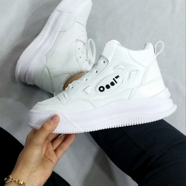 بلک فرایدی  کفش نیم بوت زنانه دخترانه با کیفیت وفوق العاد جذاب و شیک  مدل tmارسال رایگان