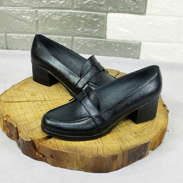 کفش بزرگپا زنانه  صد در صد طبی  اداری راحتی پاپیونی درشت زنانه مشکی لژدار ارسال رایگان 1509