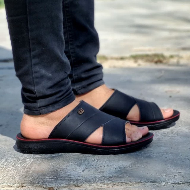 حراج محدود دمپایی صندل  مردانه با کیفیت طبی  قابل شستشو زیره تزریق مدل اریا مشکی تمام با ارسال رایگان