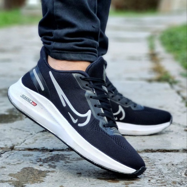 کفش کتونی اسپرت مدل نایک اسپیسر مردانه پسرانه دو رنگ مشکی زیره سفید با ارسال رایگان  3718