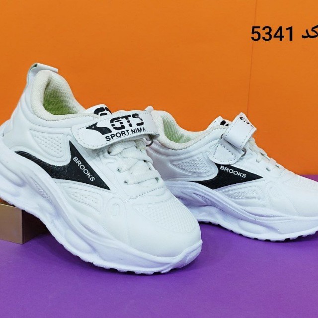 کفش کتونی اسپرت بچگانه مدل بروکس مقاوم و باکیفیت سفید مشکی با ارسال رایگان