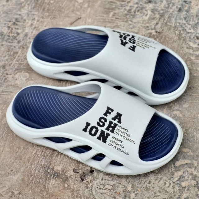 حراج  دمپایی مردانه  با کیفیت فوق العاده بالانرم و راحت رنگ طوسی سرمه ای با ارسال رایگان