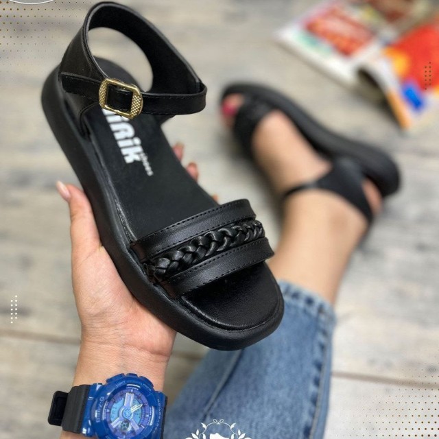 حراج   فوق العاده صندل  تابستانه زنانه دخترانه مدل  پرنیا خاص و دلبر مشکی باارسال رایگان