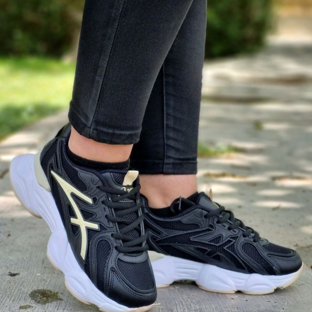 حراج فوق العاده کفش کتونی اسپرت زنانه دخترانه مدل اسیکس جذاب و بسیار شیک مشکی کرم با ارسال رایگان